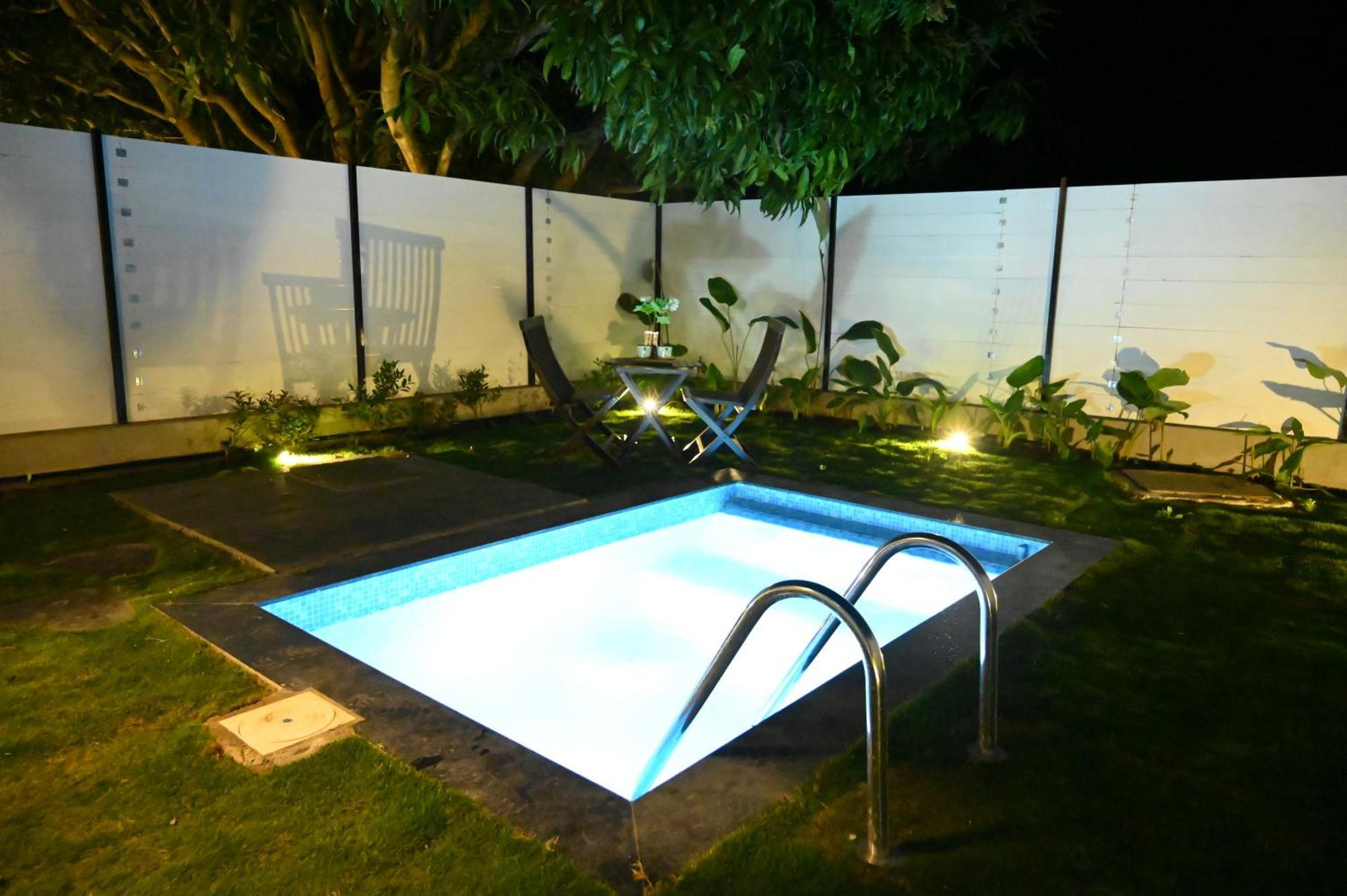 Aura Farms - Private Pool Cottages Rāmanagaram Exterior photo