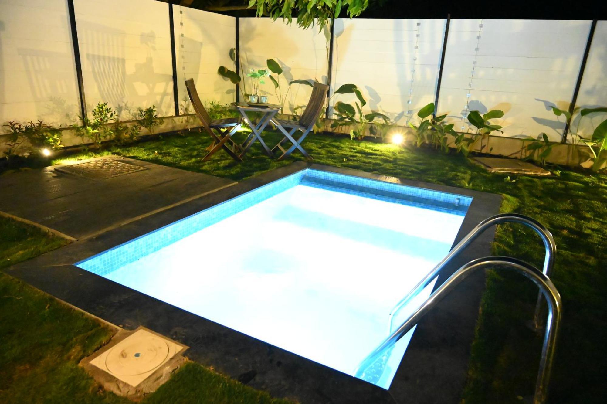 Aura Farms - Private Pool Cottages Rāmanagaram Exterior photo